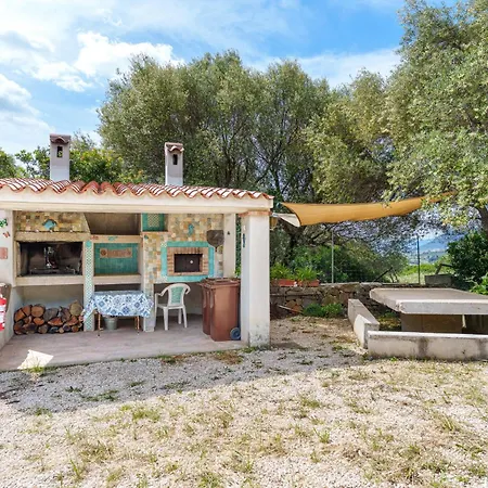 Apartment Sole Onifai