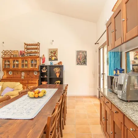 Sole Apartment *